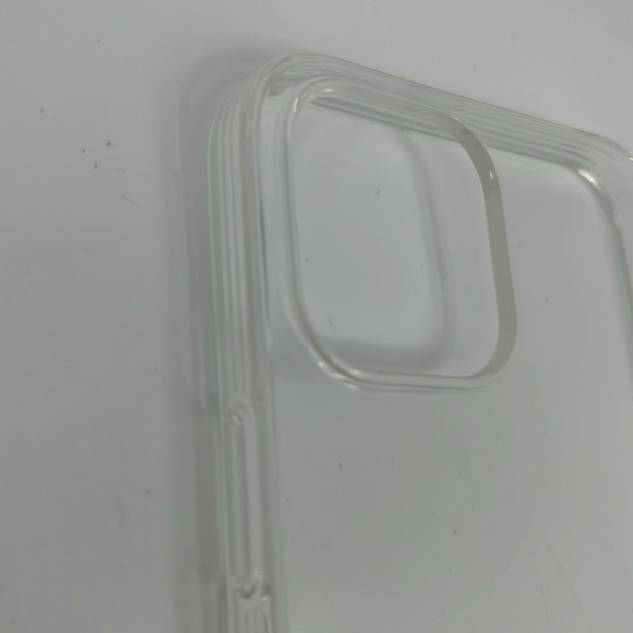 Premium Clear Case with Raised Camera Protection for iPhone 12 Pro Max - Picture 3 of 4
